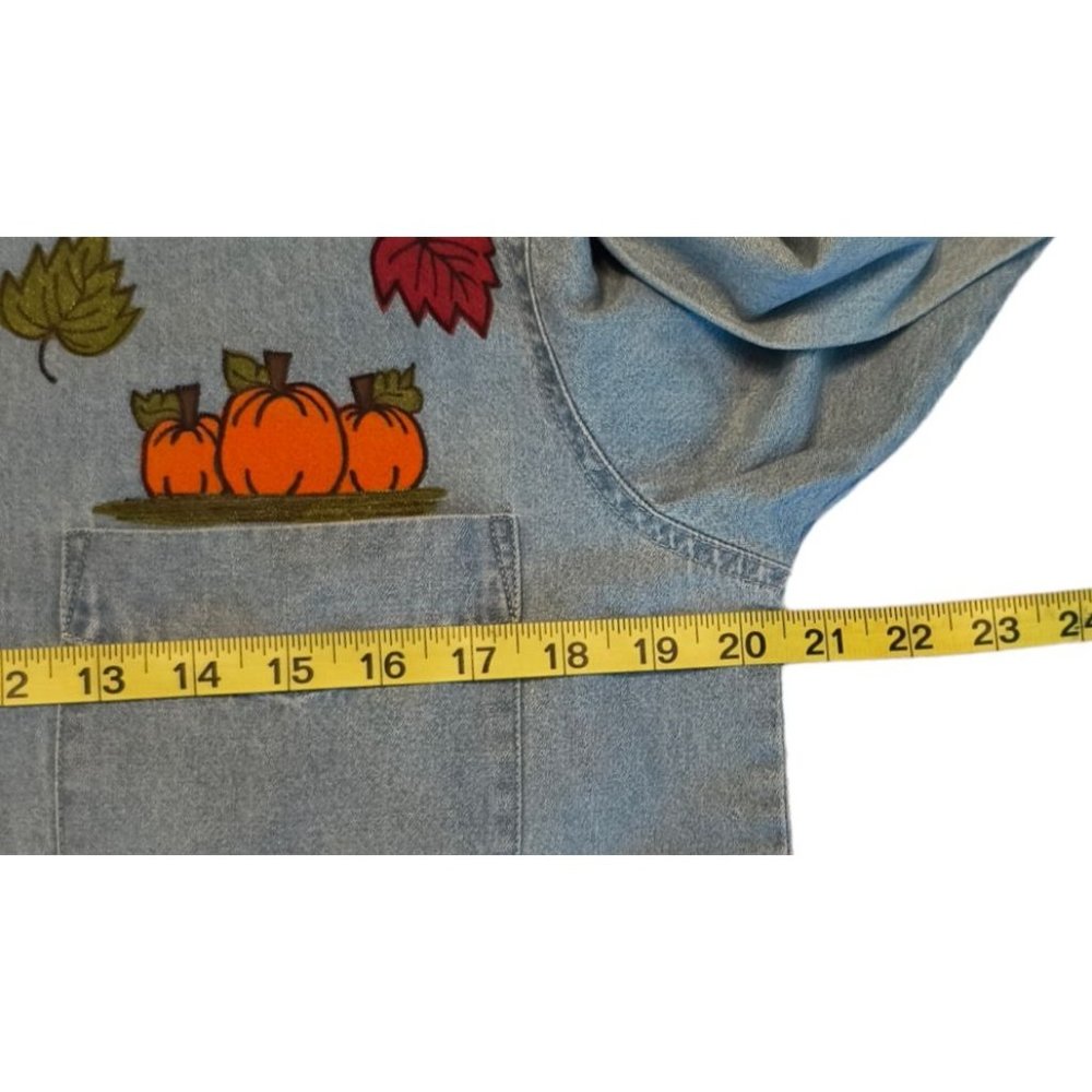 VTG Jerzees Button Up Pumpkin HALLOWEEN Patch Embroidered Denim Shirt S - Picture 6 of 10